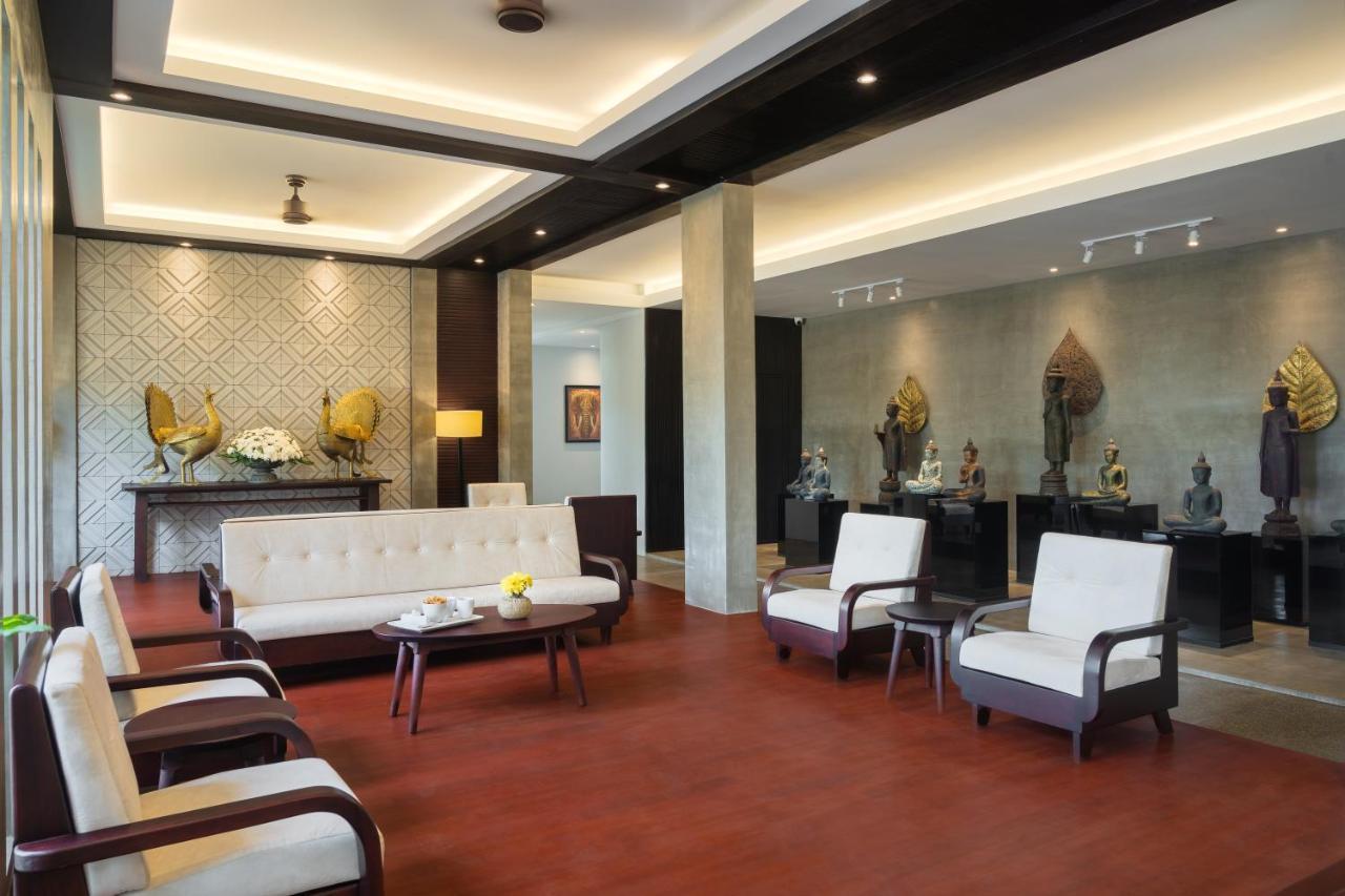 Eightfold Urban Resort Siem Reap Eksteriør billede The lobby of the Royal Thai Police Museum