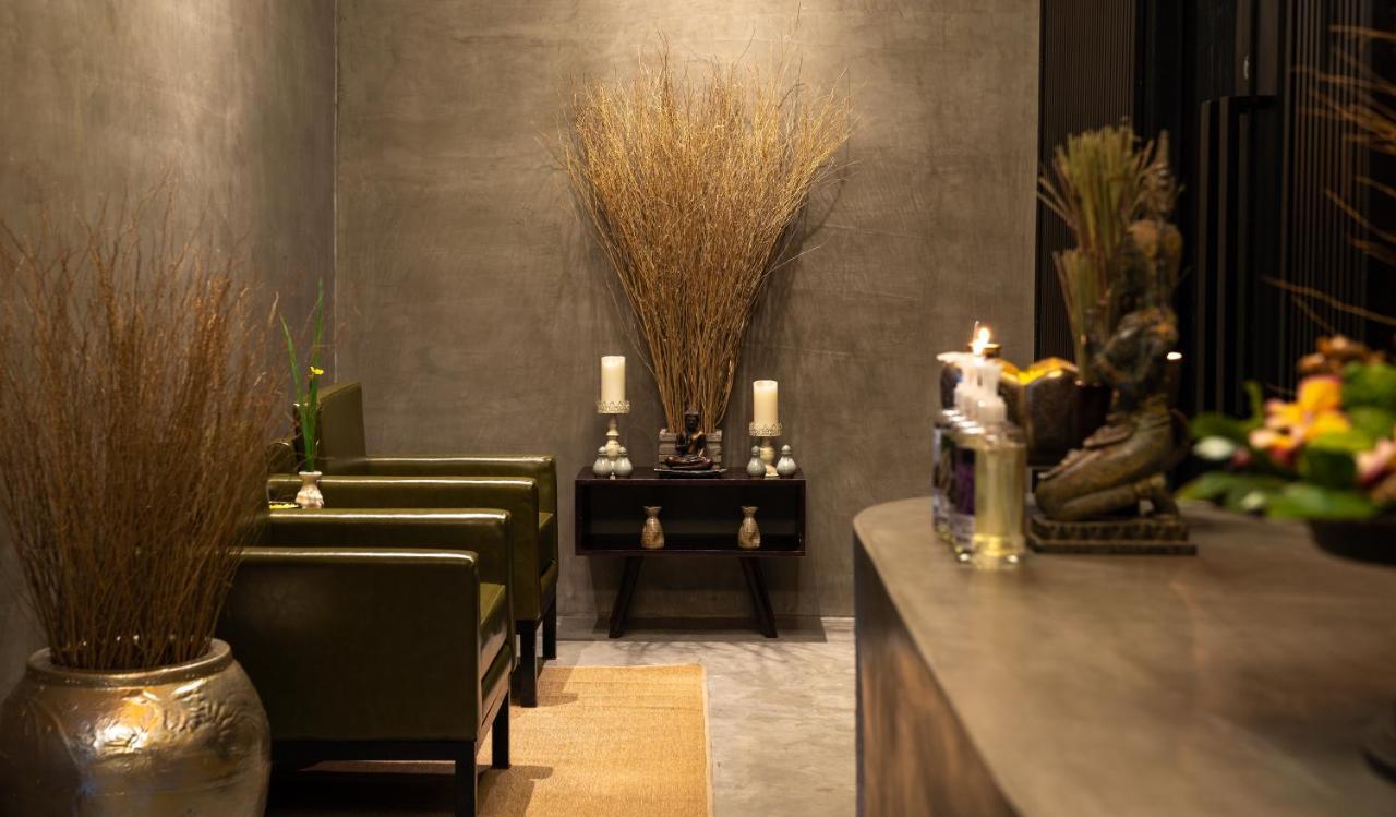 Eightfold Urban Resort Siem Reap Eksteriør billede Interior of a spa in Bangkok, Thailand