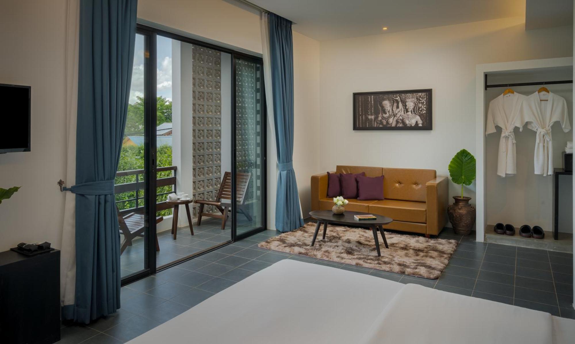 Eightfold Urban Resort Siem Reap Værelse billede Deluxe Room